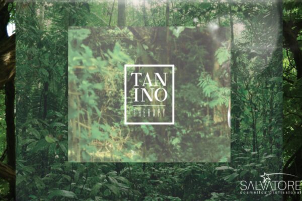 Logo Tanino Therapy su sfondo foresta amazzonica, immagine simbolo della Tanninoplastia come alternativa naturale alla Nanoplastia.